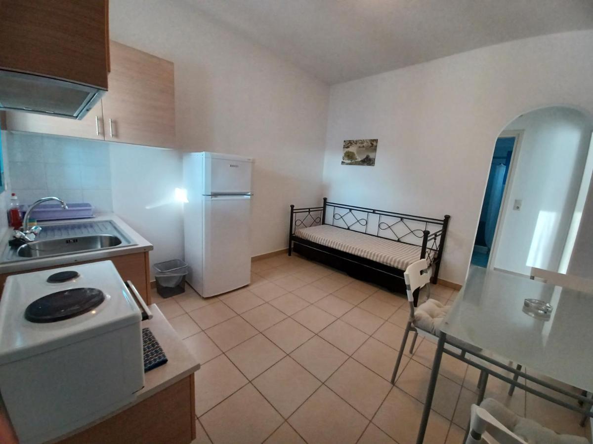 Taxiarchis Studios Agios Georgios  Exteriör bild